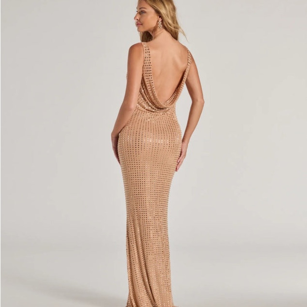 Low Back Rhinestone Slim Formal Dress - Picture 2 of 4